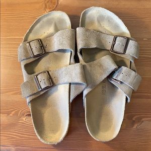 Birkenstock’s Arizona suede leather